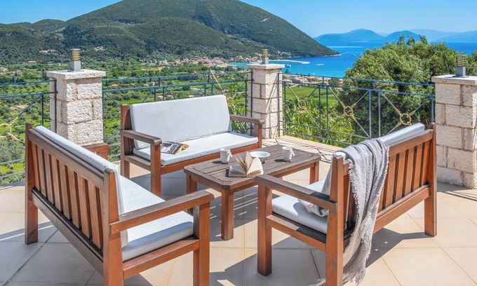 Evgiros Villa | Villa Ponti - Three Bedroom Villa, Sleeps 6