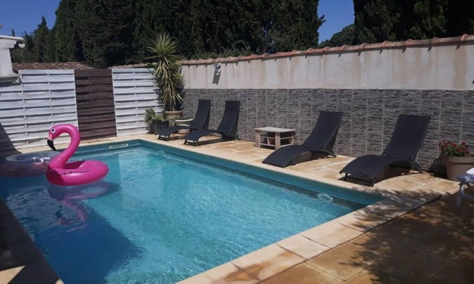 Lunel Villa | Villa Prés des Plages du Sud, Pour des Vacances Idyllique en Toute Intimité !