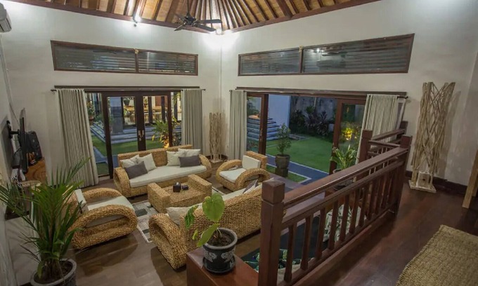 Umalas Villa | Villa Qayana Tropical Bali Retreat
