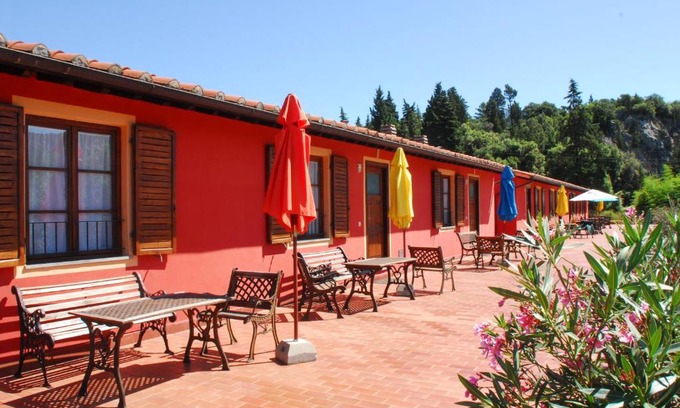 Santa Maria del Giudice House | Villa Rinascimento Depandance