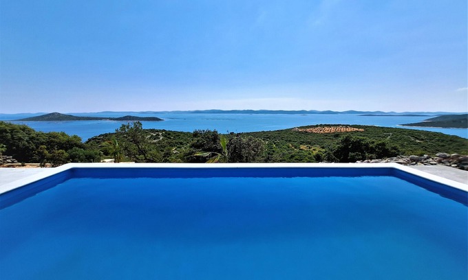 Tkon House | Villa Robinson is romantic stone house with pool and fantastic view.