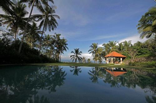Suraberata House | Villa Rumah Pantai Bali