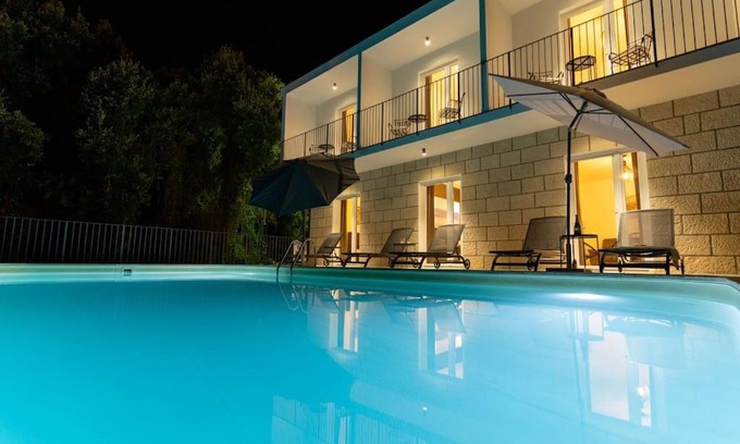 Molunat House | Villa s velikim vrtom i bazenom