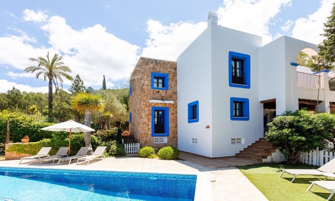 Sant Miquel de Balasant Villa | Villa 'San Miguel Park' with Mountain View, Private Pool and Wi-Fi