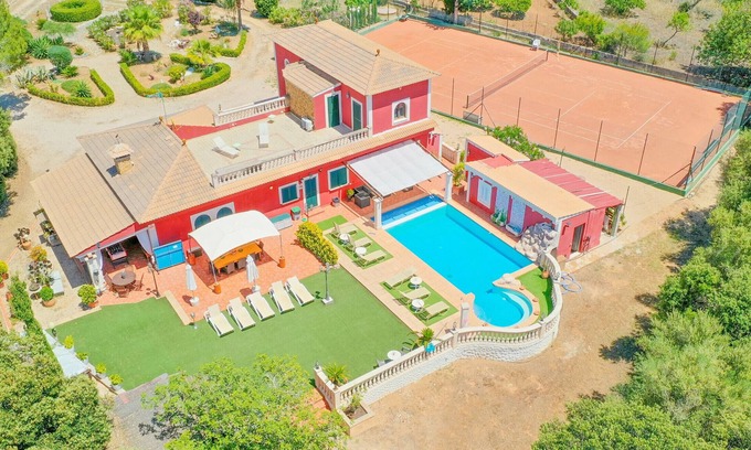 Son Antem Villa | Villa Segundo with big private pool, tennis court, and ping-pong