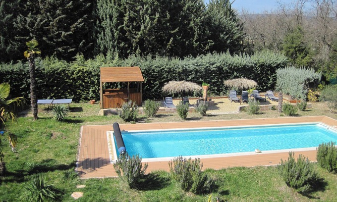 Roussillon Villa | Villa sleeps 12 (5CH) Heated pool Air-conditioning, SAUNA Ext kitchen Pro Fitness