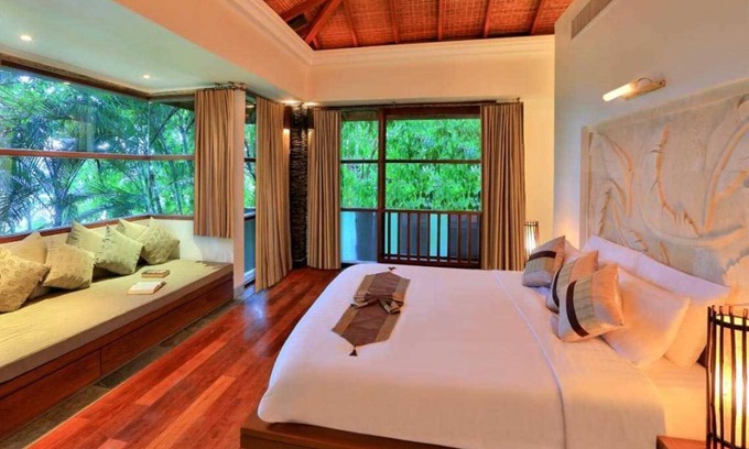 Taling Ngam Villa | Villa Solymar (4 Bedroom Luxury Villa)