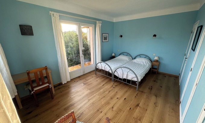 Villelongue-dels-Monts House | Villa Spacieuse Proche de Plage, Montagne, Village Piscine Privée, Jardin, vue