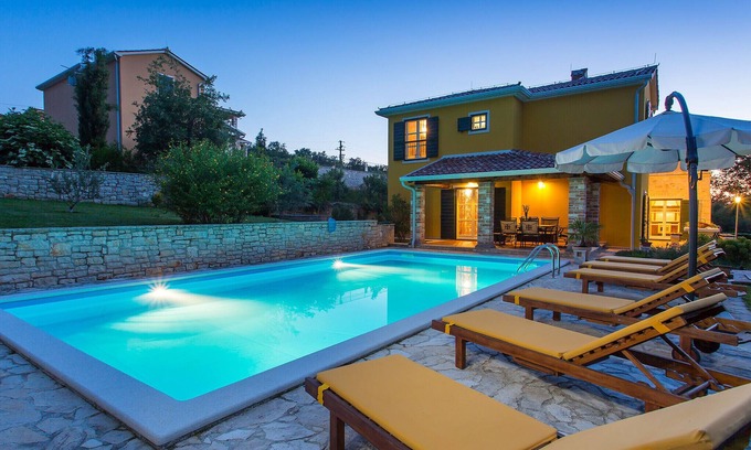 Montizana Villa | Villa Splendida with pool in Poreč