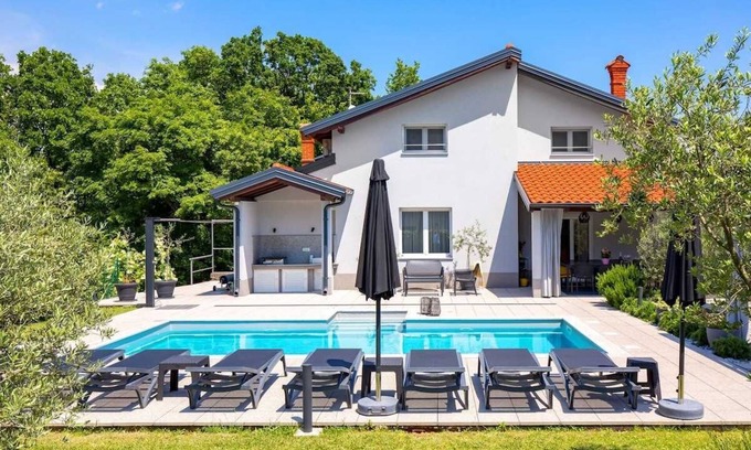 Mihotici Villa | Villa Sušanj | Adriatic Luxury Villas