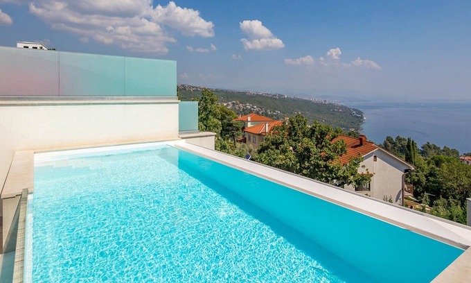 Pobri Villa | Villa Subin with Swimming Pool