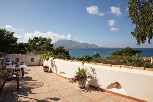 Cornino Villa | Villa sul mare Vista Tramonto