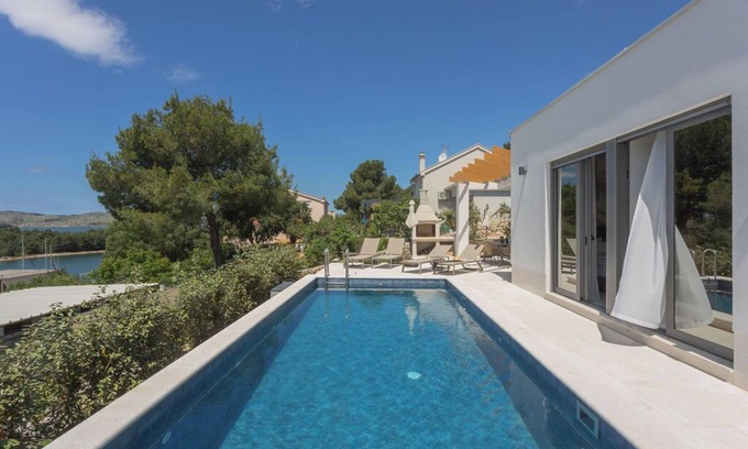 Bilice House | Villa Sullago (V5623-K1) - Bilice