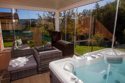Monghidoro Villa | Villa Sumbilla, Modern, with sauna, heated jacuzzi near Tuscany