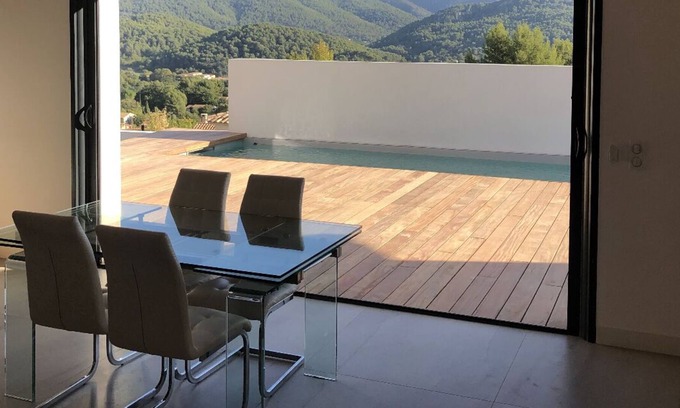 Auriol House | Villa swimming pool 6 pers near Cassis, Marseille and Aix-en-pce with breathtaking view