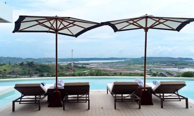 Kuta Villa | Villa Teraumn