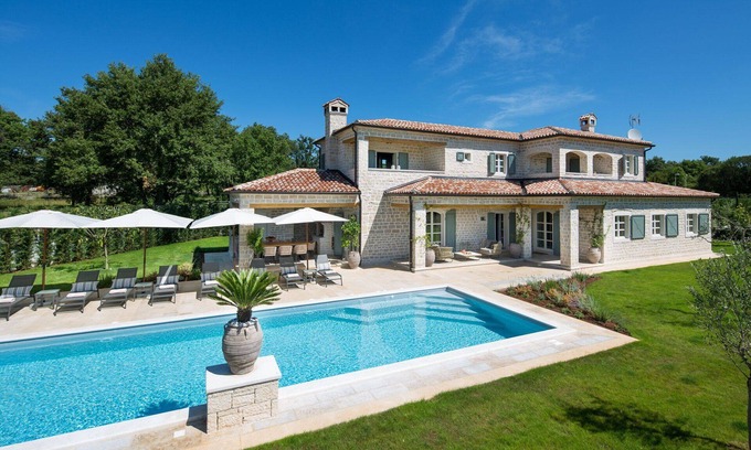 Korenici Villa | Villa Terra Verde with Pool