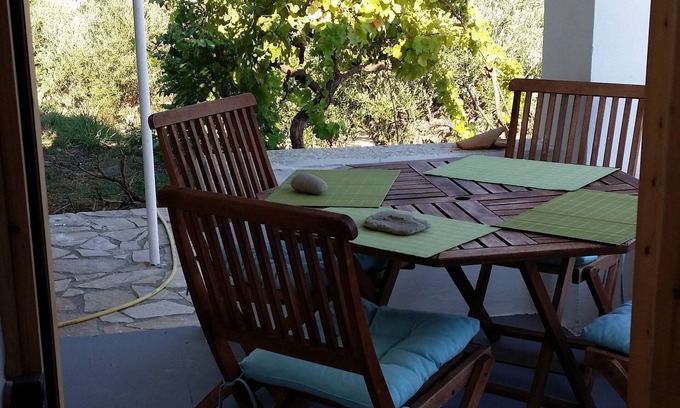 Pylos-Nestoras Cottage | Villa Thalassa with nice view to the sea!