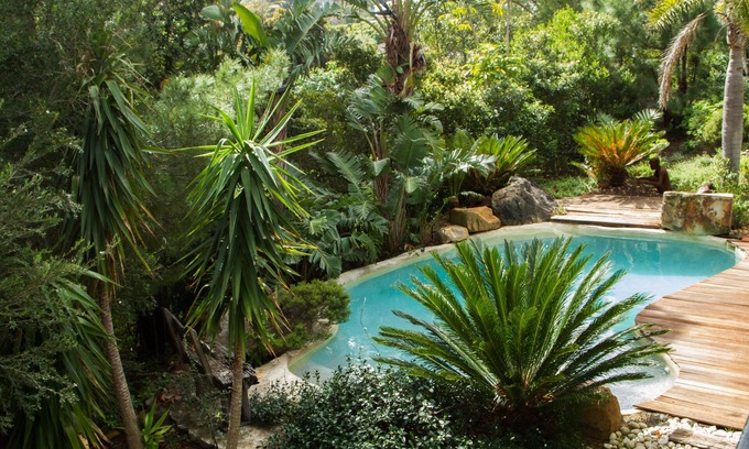 Hout Bay House | Villa Tivoli - relaxation on more than 1000 m2 with garden, rock pool and WiFi