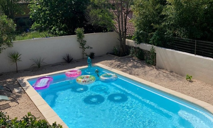 Besseges Villa | Villa très spacieuse avec Piscine privée dans les Cévennes