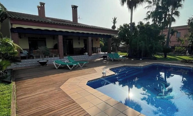 Deltebre Villa | Villa Traveling Soul, suitable for nature lovers. 200m from the Ebro River