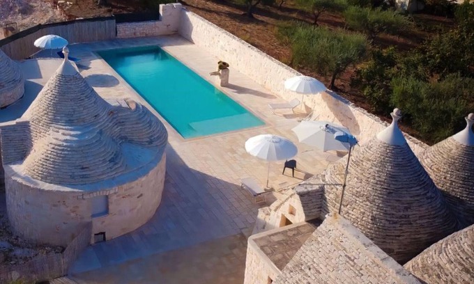 Martina Franca House | Villa 'Trullo Ulivo' with Shared Pool, Private Terrace and Wi-Fi