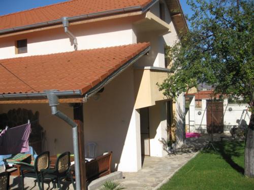 Medovo Villa | Villa Tunley