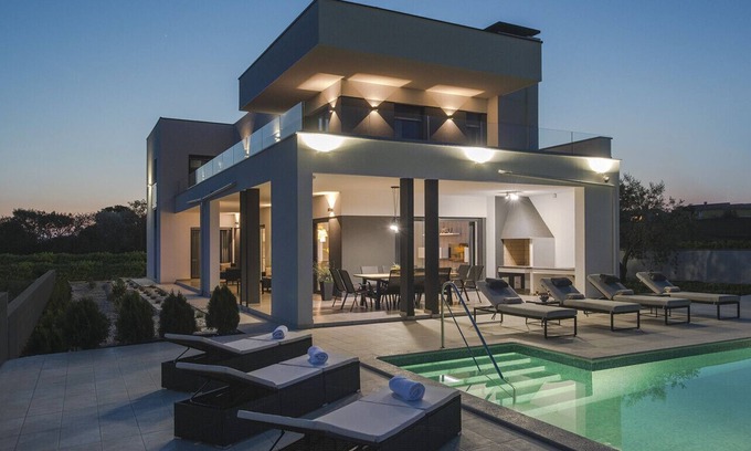 Sikici Villa | Villa Una in Pula with heated pool and whirlpool