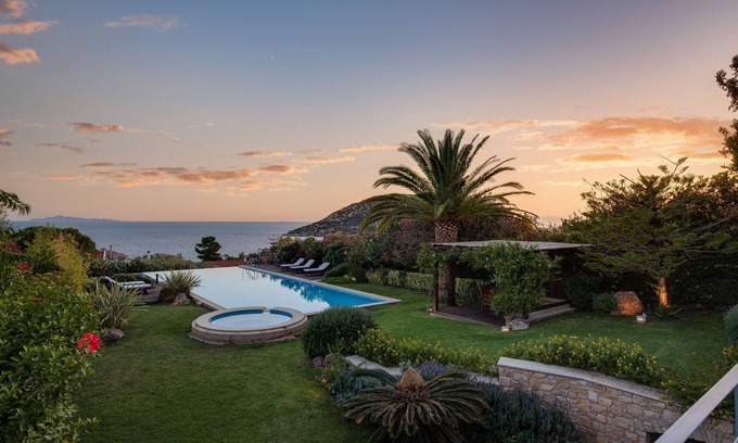 Anavyssos Villa | Villa Valli Athenian Riviera
