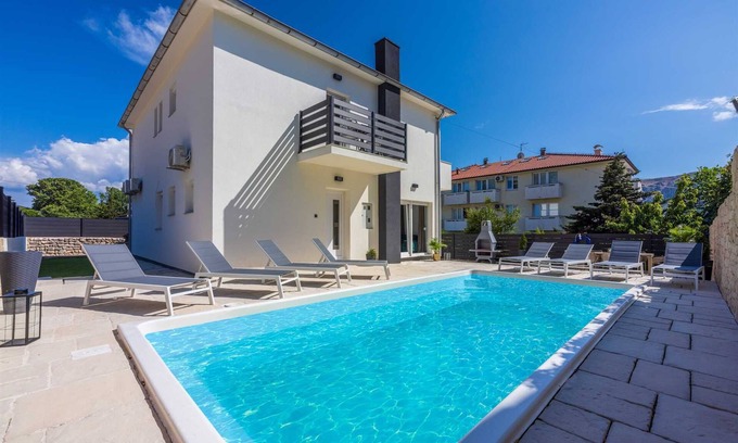Baska Villa | Villa Velvet with pool and BBQ