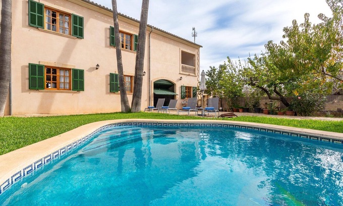Santa Margalida Villa | Villa "Vernissa" with Mountain View, Private Pool & Wi-Fi