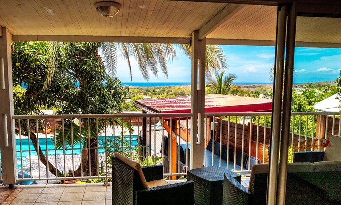 L'Etang-Sale Villa | Villa vetyvers