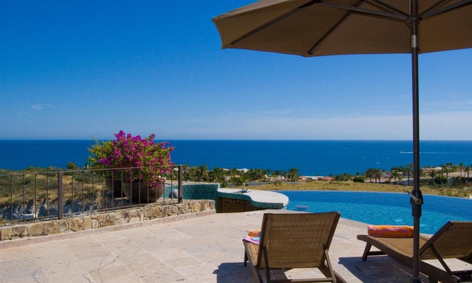 San Jose del Cabo Villa | Villa Vista del Mar - Expansive Views & Hacienda-Style Luxury at Querencia.