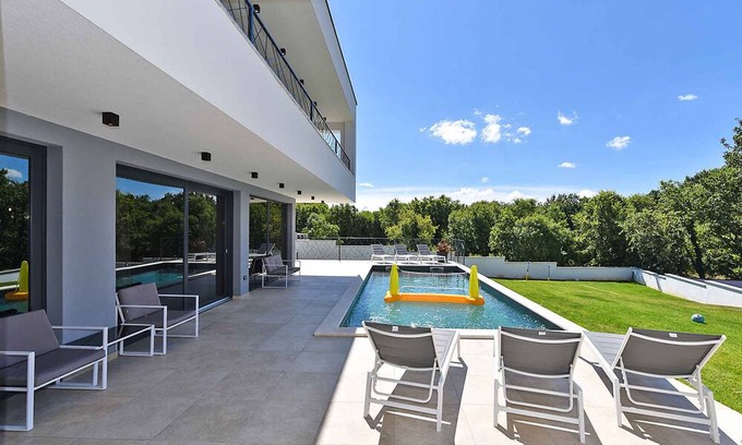 Stokovci Villa | Villa with air conditioning and pool