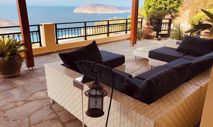 Pefki Villa | Villa with Pool Sea View Fitness