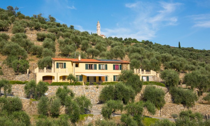 Costa dʼOneglia House | Villa with private pool ideal for groups