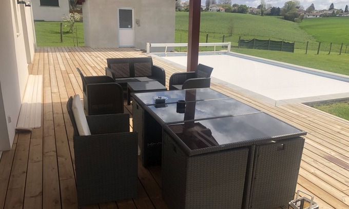 Behasque-Lapiste Villa | Villa with quality services