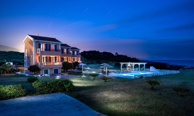 Minia Villa | Villa with sea view
