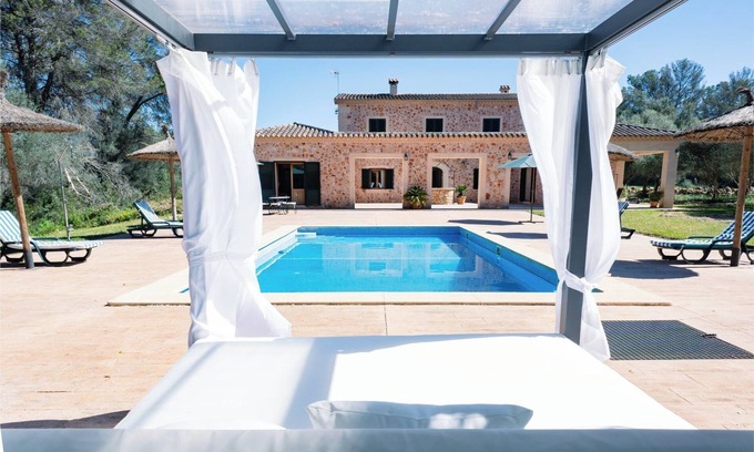 Sencelles Villa | Villa with Swimming Pool for 12 people in Mallorca with BBQ