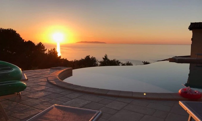 Marciana Marina Villa | Villa with wonderful sea view