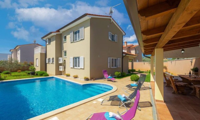 Loborika House | Villa Zara by Interhome