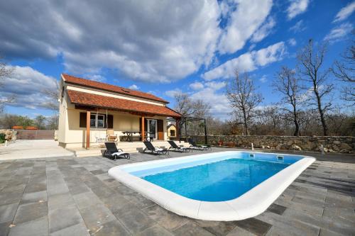 Oklaj Villa | Villa Zen Promona ZadarVillas
