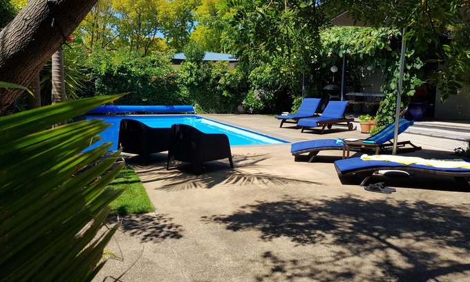 Anderson Park Apartment | Village Apartment, just steps from shops, cafes, bars and restaurants