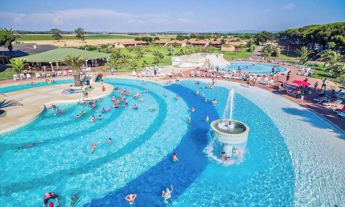 Marina di Montalto House | Village with pool in Montalto Marina