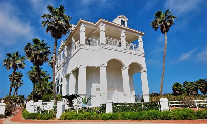 The Shores House | Villakar Home