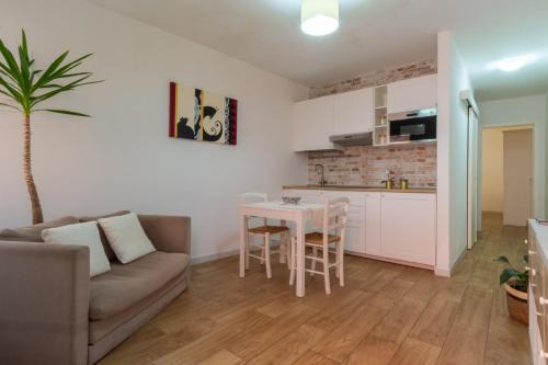 Cagliari Apartment | Villanova Apartment