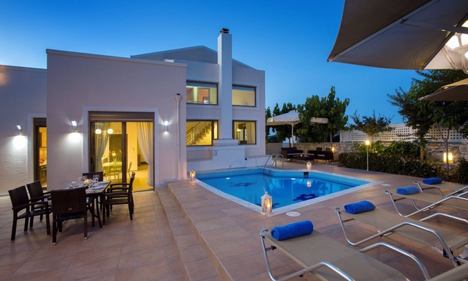 Skouloufia Villa | Villas for family holidays