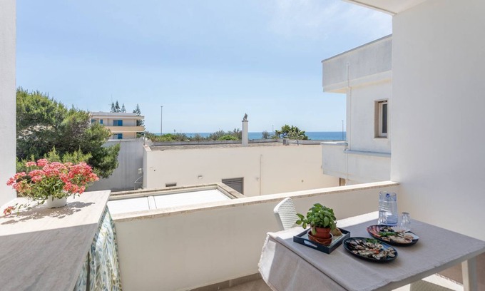 Torre San Giovanni Villa | Villetta Pazze vista mare - Salento Reservation