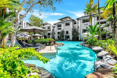Palm Cove Apartment | Violet Drift - Beachside Escape in Sea Temple Resort