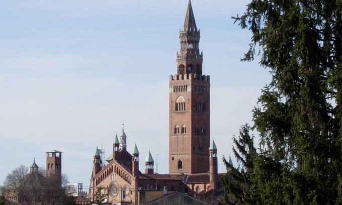 Cremona Apartment | VIOLINS AND MUSIC APARTMENT IN DOWNTOWN CREMONA - AT ANTONELLA'S HOUSE -